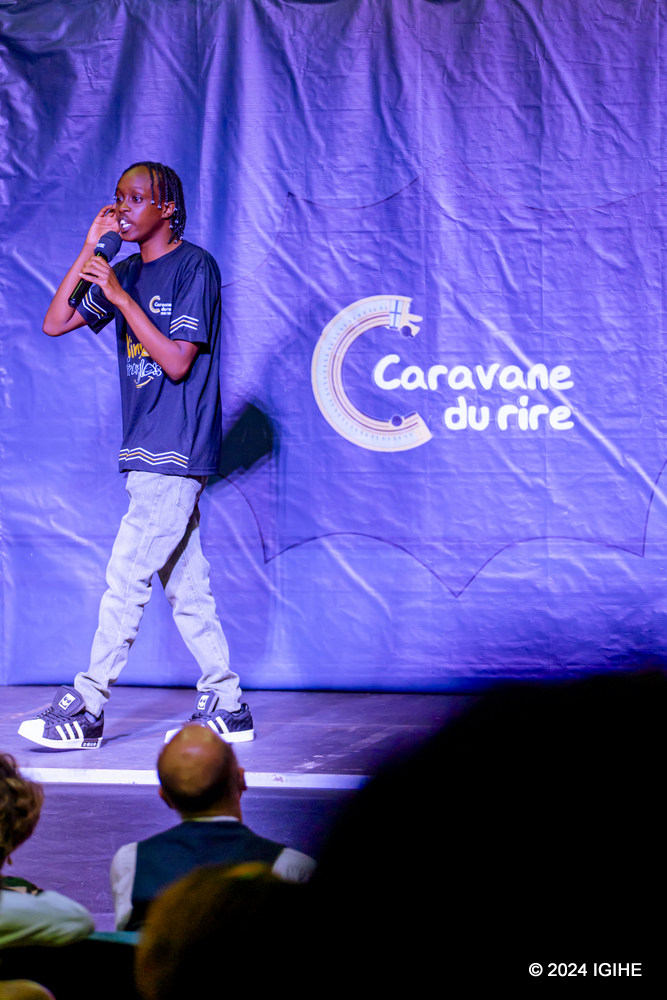 Babou niwe wari MC muri iki gitaramo