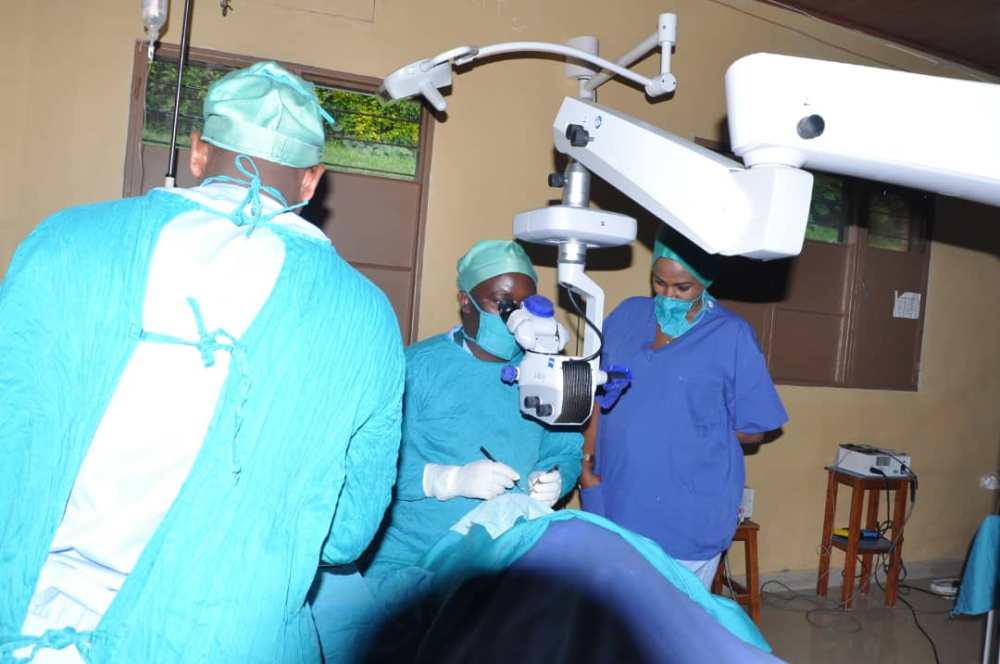 Abana bakirwa n'uyu muryango ni ababa batarabashije kuvuzwa n'ababyeyi kubera ubushobozi
