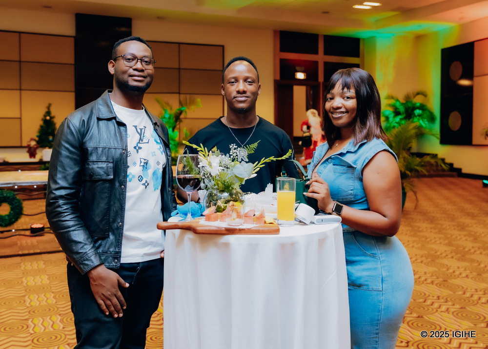 Bamwe mu bakiliya ba Kigali Serena Hotel batumiwe muri ibi birori