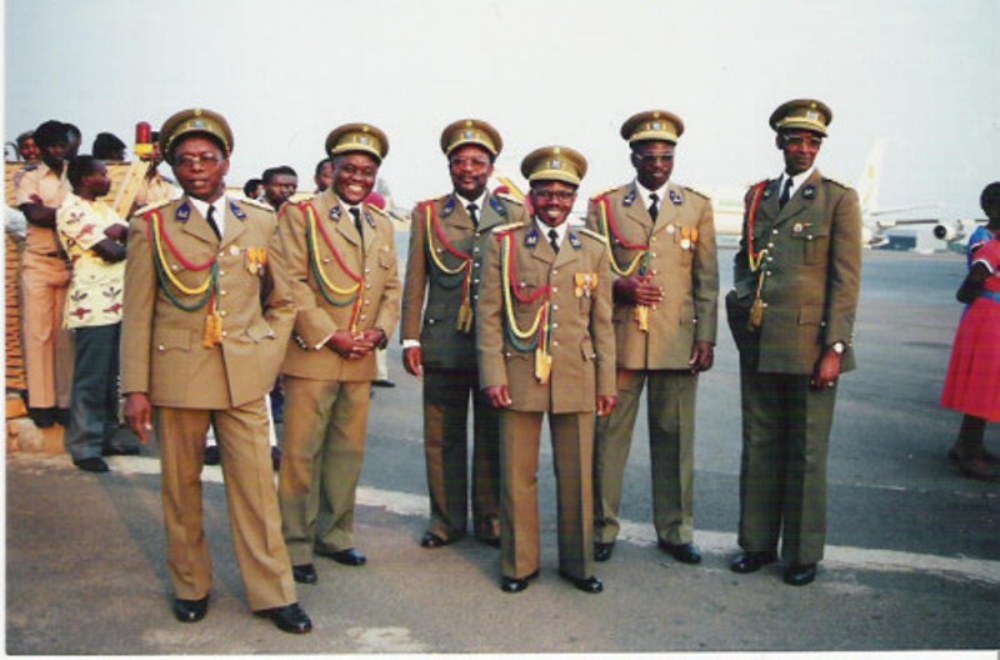 Abasirikare 11 bakuriwe na Gen Major Habyarimana nibo basinye ku itangazo ryo guhirika Kayibanda