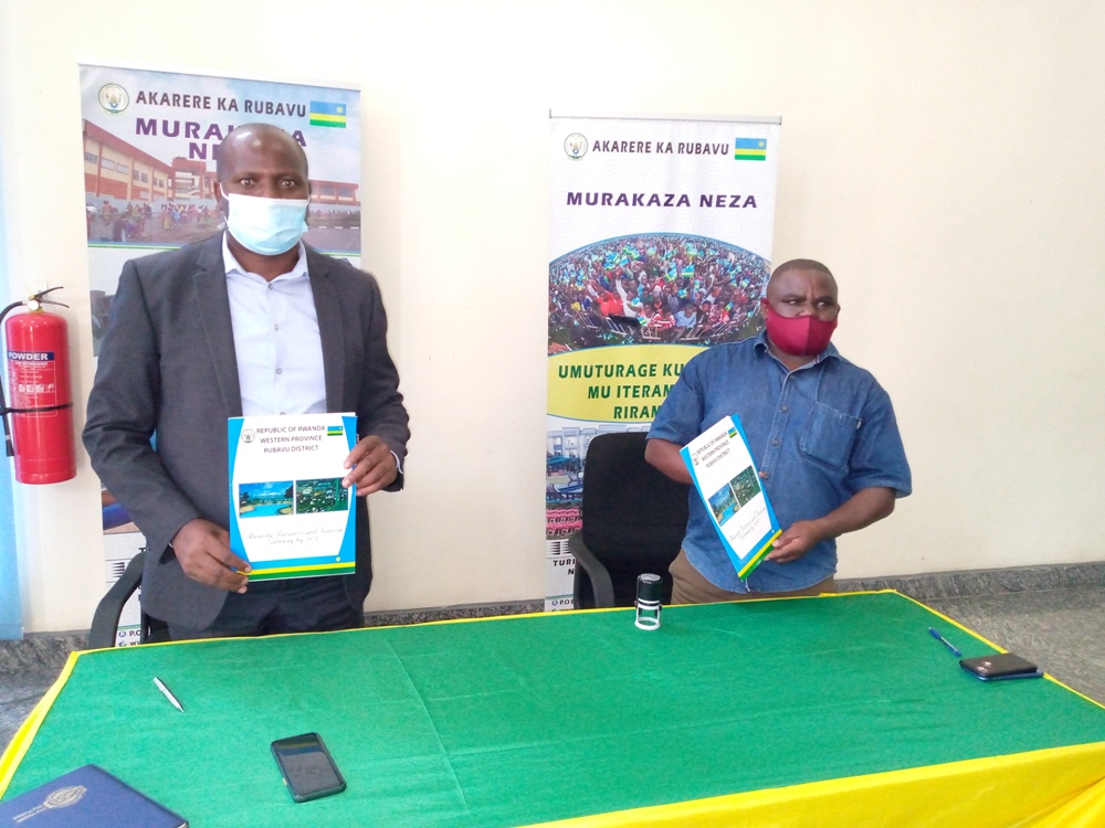 Amasezerano yasinywe asaba abikorera kuba bujuje isoko mu mezi atandatu