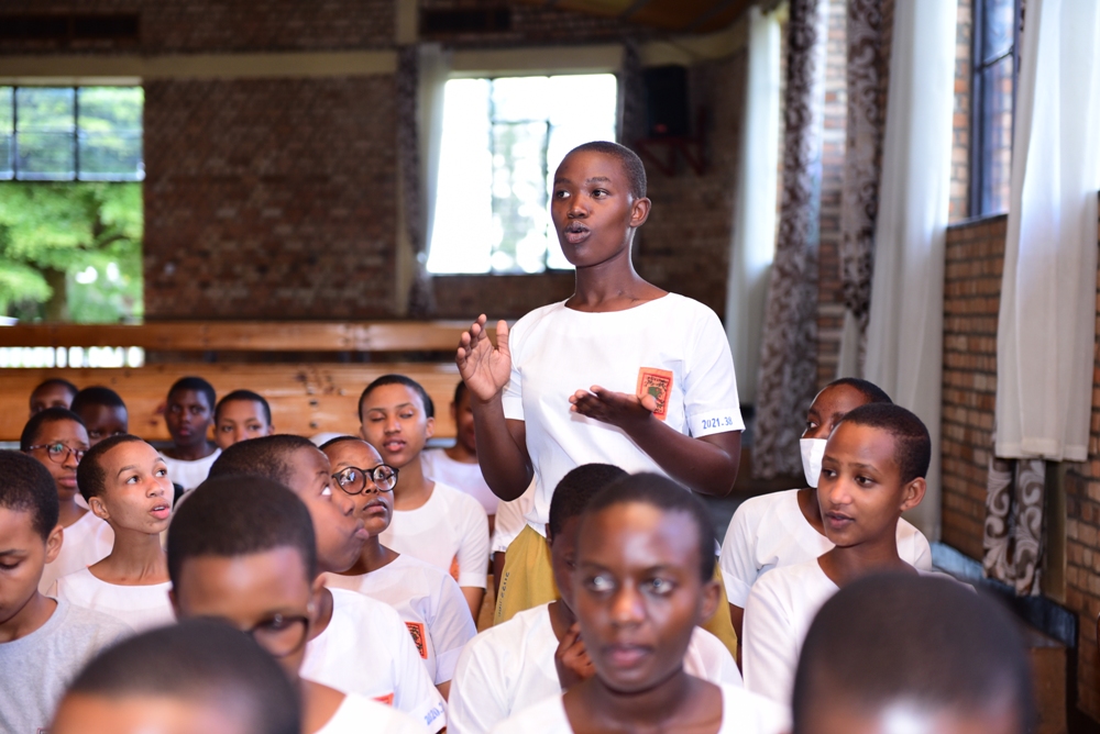 Abanyeshuri batanze ibitekerezo bitandukanye