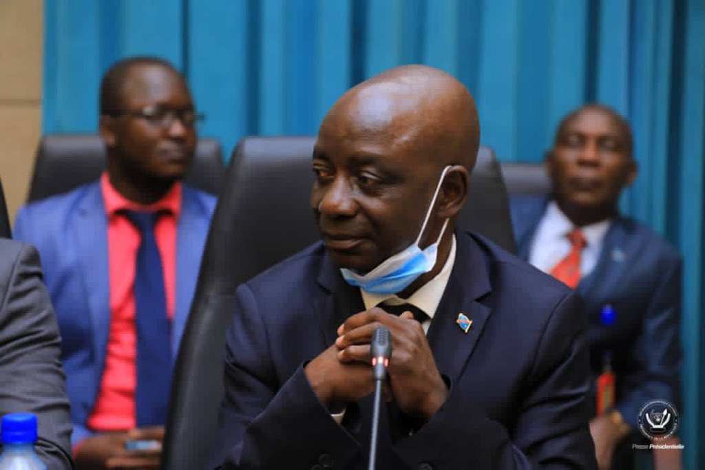 Umuhezanguni Justin Bitakwira ushyigikiwe n’ubutegetsi bwa RDC yahawe umwanya mu rusengero, ashishikariza Abanye-Congo kwanga Abatutsi