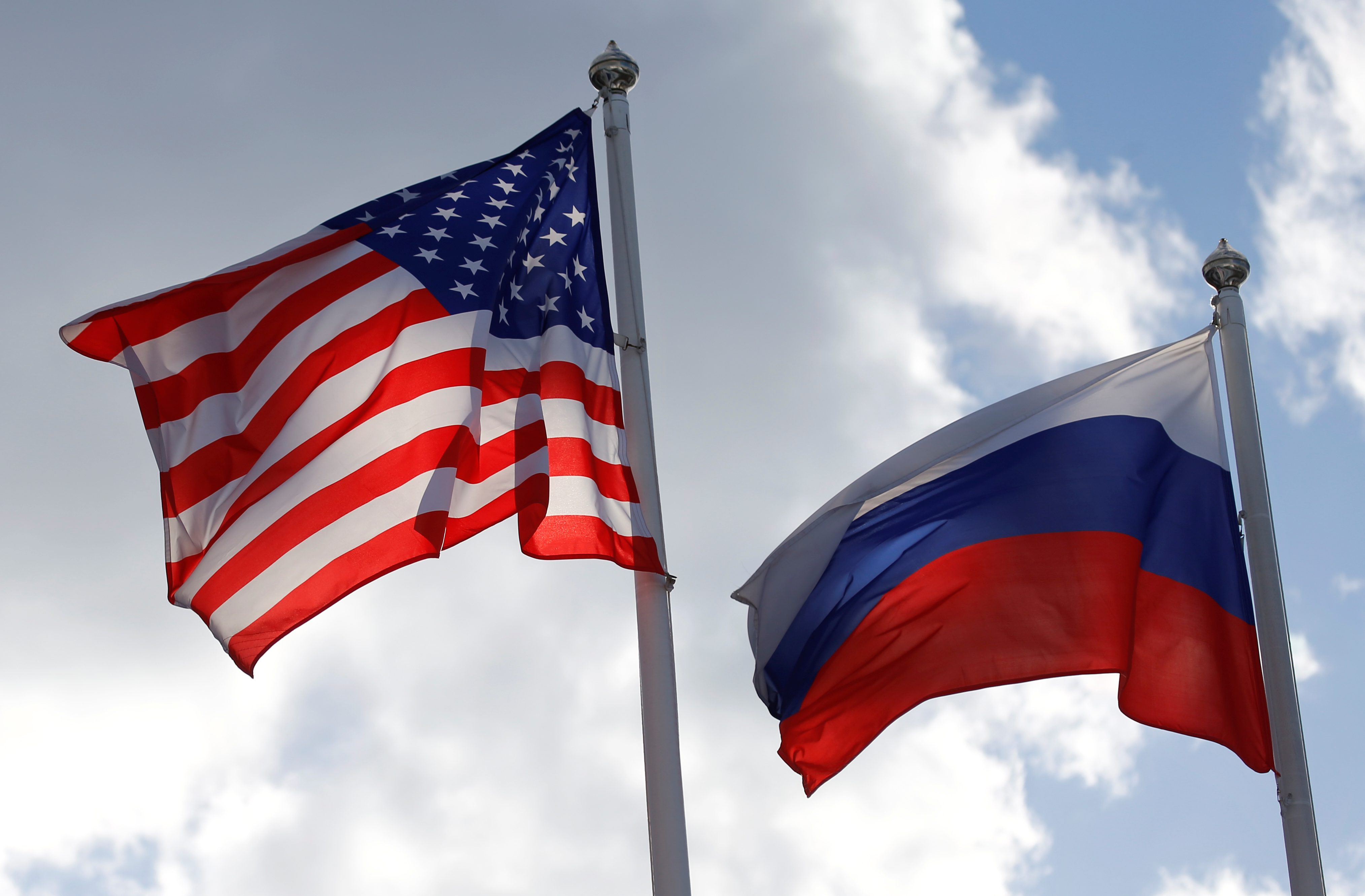 Amerika n'u Burusiya bihora bihanganye