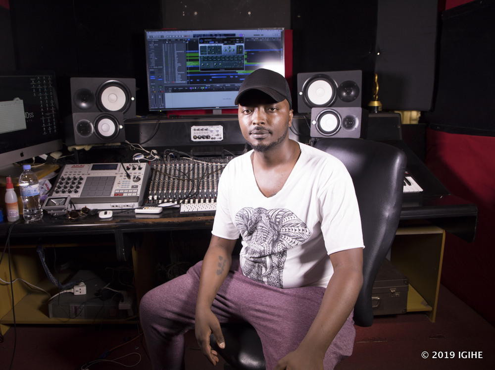 Bob Pro muri studio ye ya The Sounds