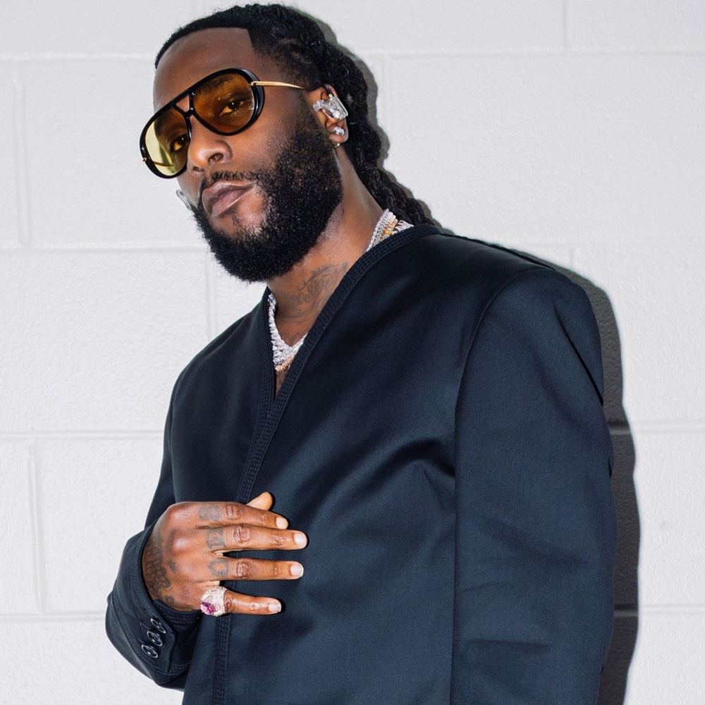 Burna Boy yaciye agahigo, ajya mu bikomerezwa 15 bya Afurika