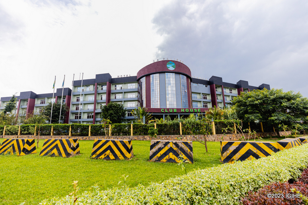 Iyi ni Hotel La Palisse Nyandungu iherereye mu MUrenge wa Nyamata muri Bugesera