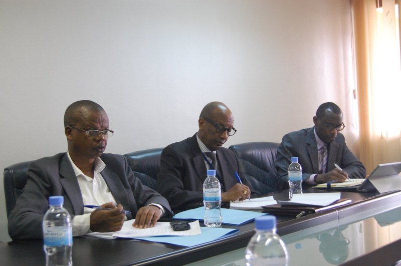 Abayobozi muri Minisiteri y'Uburezi bari bagiye kuganira n'Abasenateri ku bibazo byagaragaye mu burezi