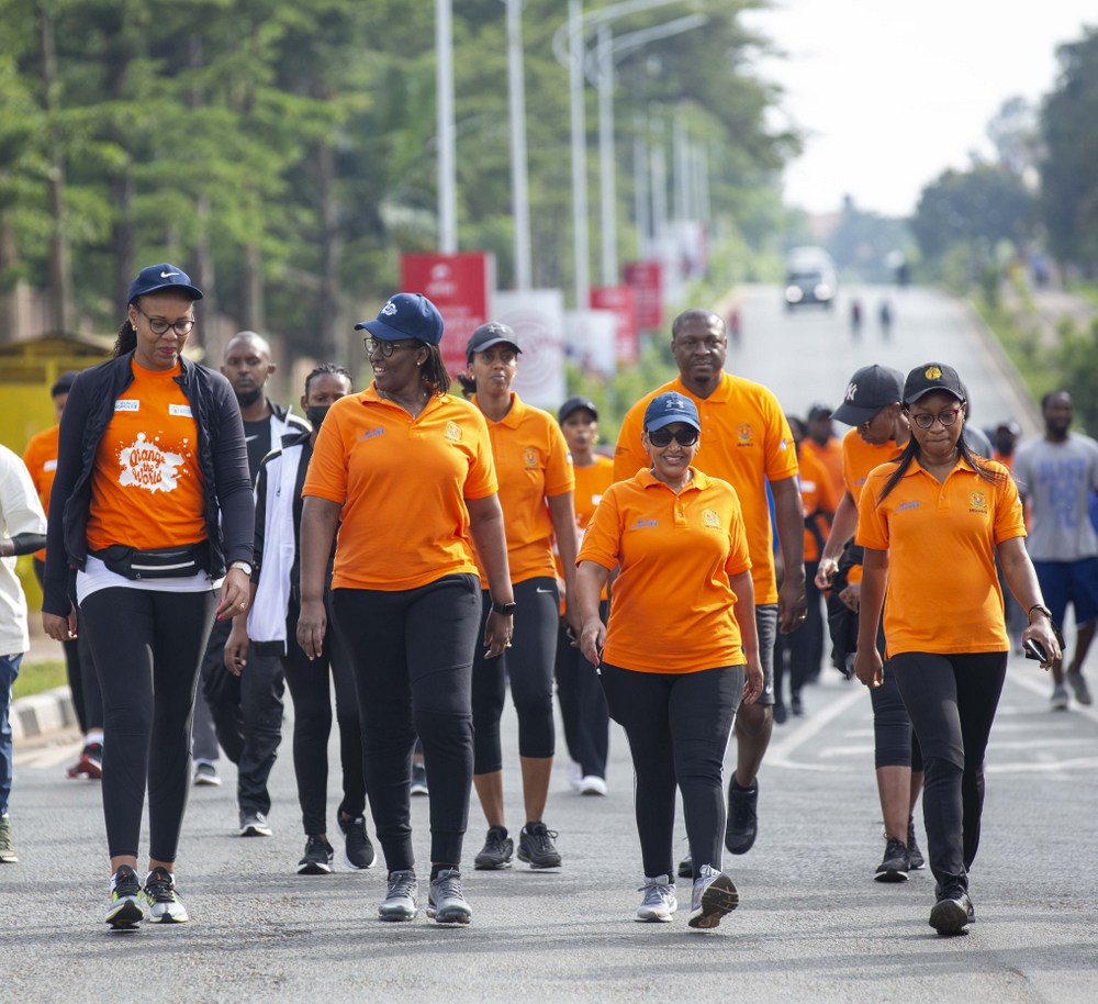 Abitabiriye iyi siporo bahagurukiye kuri Stade Amahoro