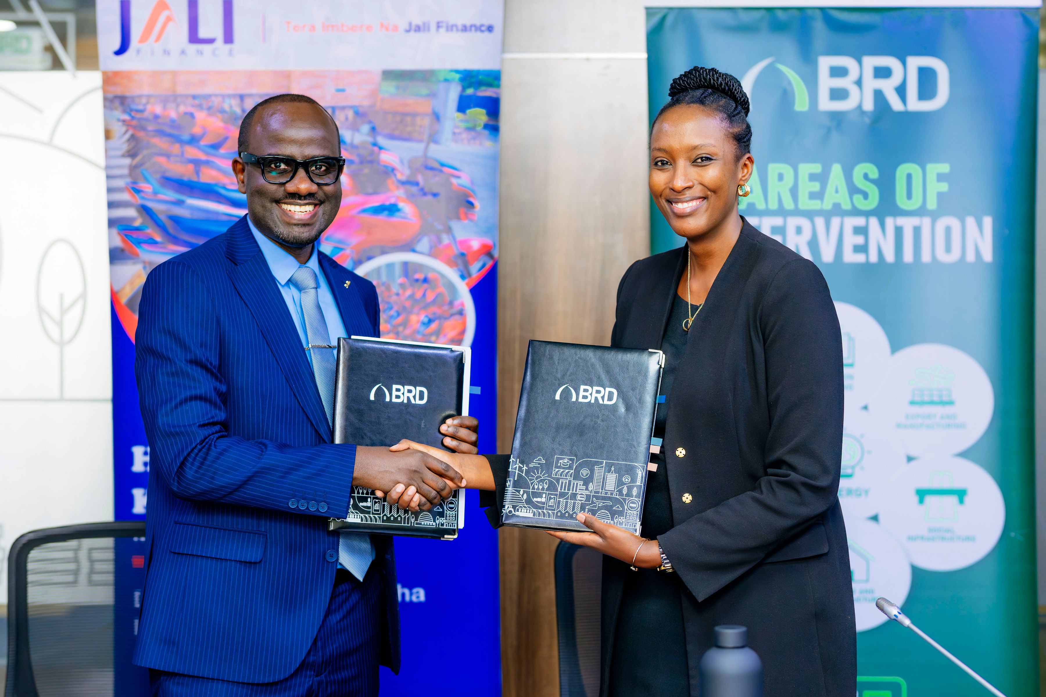 Umuyobozi Mukuru wa BRD, Stella Rusine Nteziryayo, yavuze ko ubwikorezi butangiza ibidukikije ari ingenzi mu kubaka ubukungu burambye bw’u Rwanda