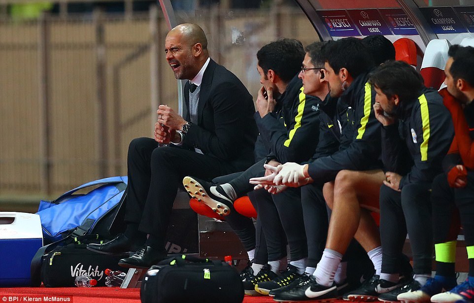 Akababaro kari kose ku mutoza wa Manchester City, Pep Guardiola ubwo yatsindirwaga mu Bufaransa