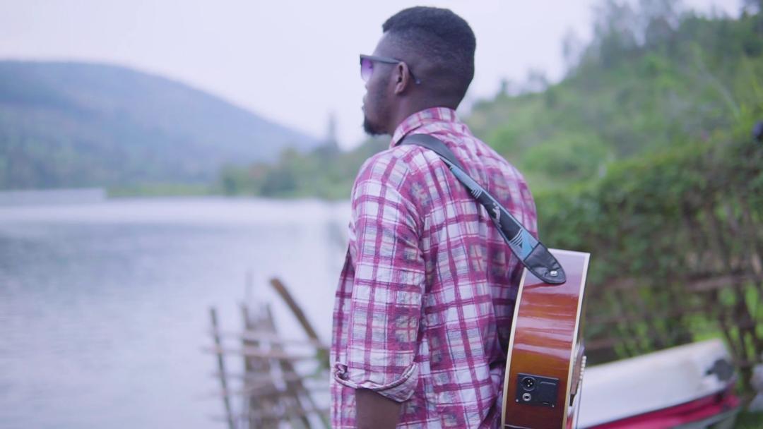 Clement Mutabazi yiyemeje gukora indirimbo zisubiza icyizere abashaririwe n'ubuzima