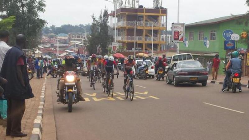 Iri siganwa ryazamutse mu Rugunga banyura i Nyamirambo kuri 40 bakomeza ku Ryanyuma