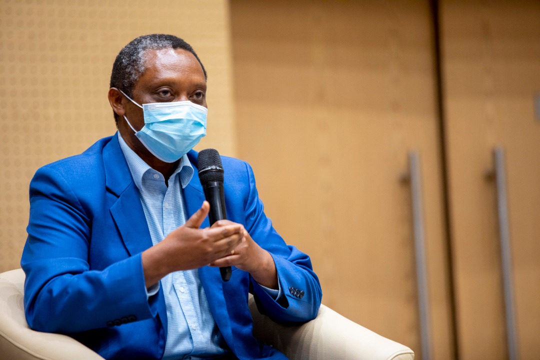Minisitiri w’Ubutegetsi w’Igihugu, Prof Shyaka Anastase, yasabye abantu gusubika imihango y'ubukwe bakazayisubukura icyorezo cyatanze agahenge