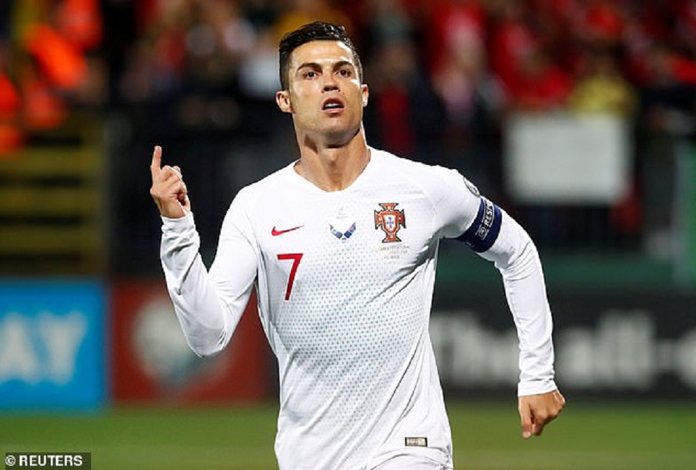 Cristiano Ronaldo akomeje kwandika amateka umunsi ku wundi