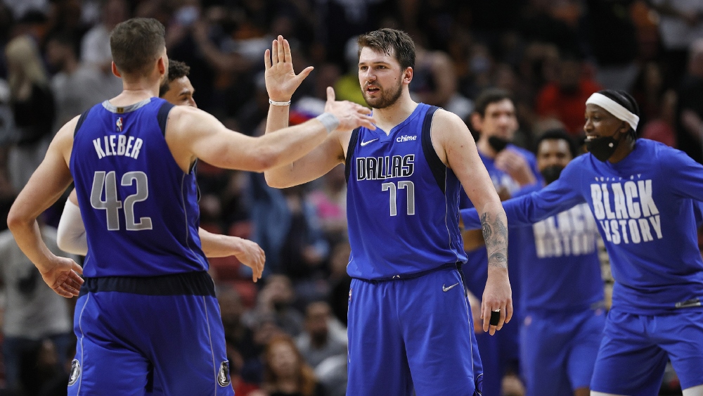 Dallas Mavericks yinjiye mu murongo ushobora kuyiha itike