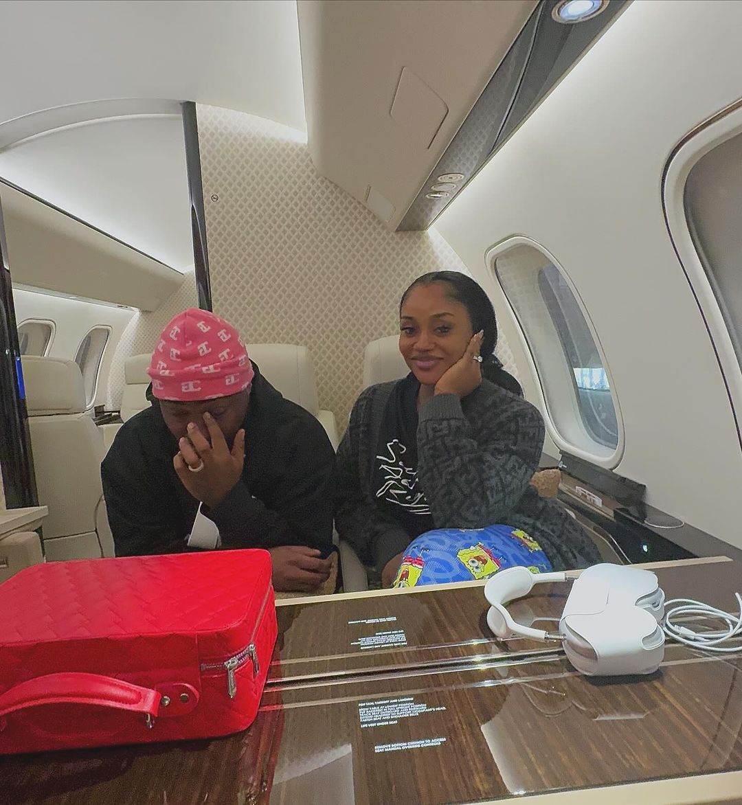 Davido na Chioma bagiye mu kwezi kwa buki