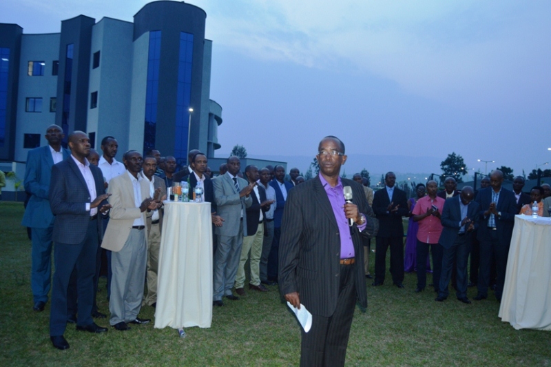 DCG (rtd) Stanley Nsabimana niwe watanze ubutumwa mu izina ry'abasezerewe