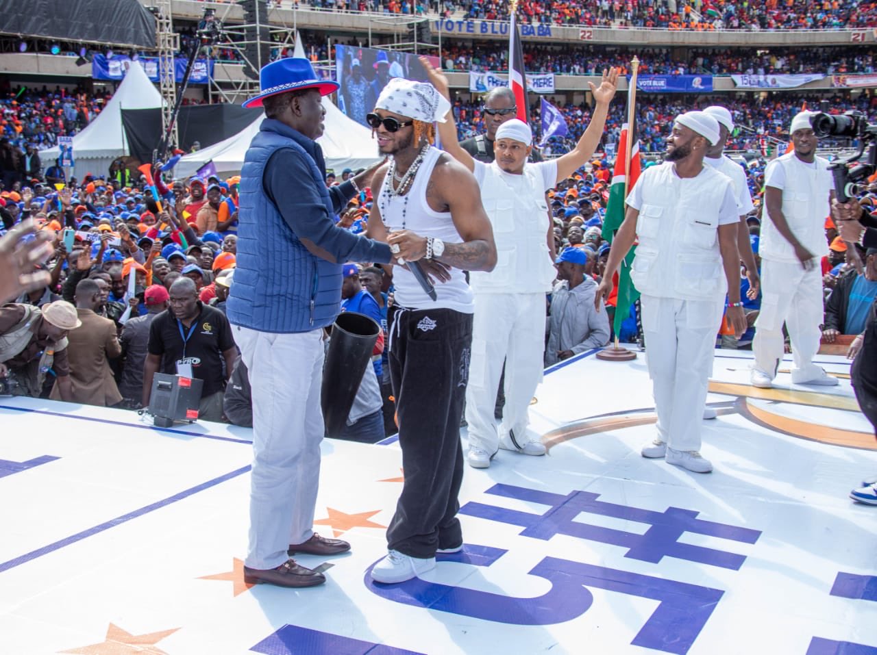 Diamond yishyuwe agatubutse kugira ngo aririmbe mu bikorwa byo kwiyamamaza bya Raila Odinga