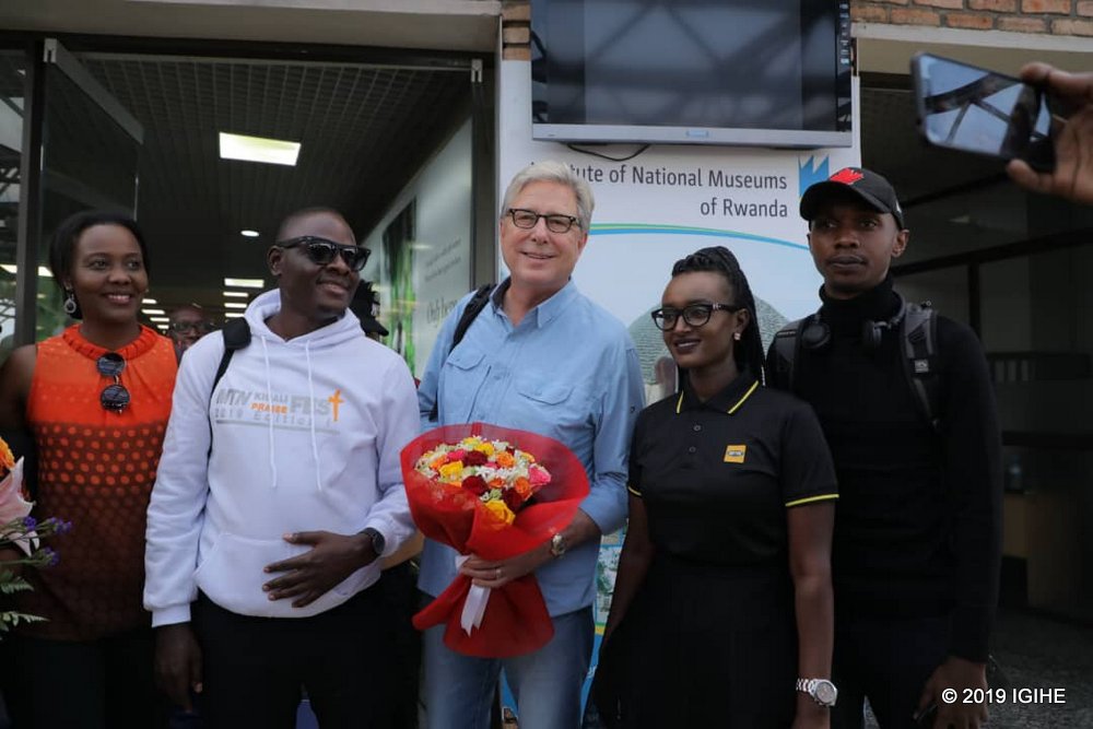 Don Moen yasobanuye iby'ihishurirwa yagize rivuye muri Zaburi rikamutera kwimariramo umuziki wo kuramya Imana