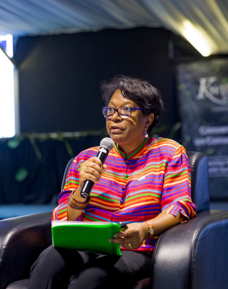 Dr. Noeline Raondry Rakotoarisoa nawe azita izina ingagi