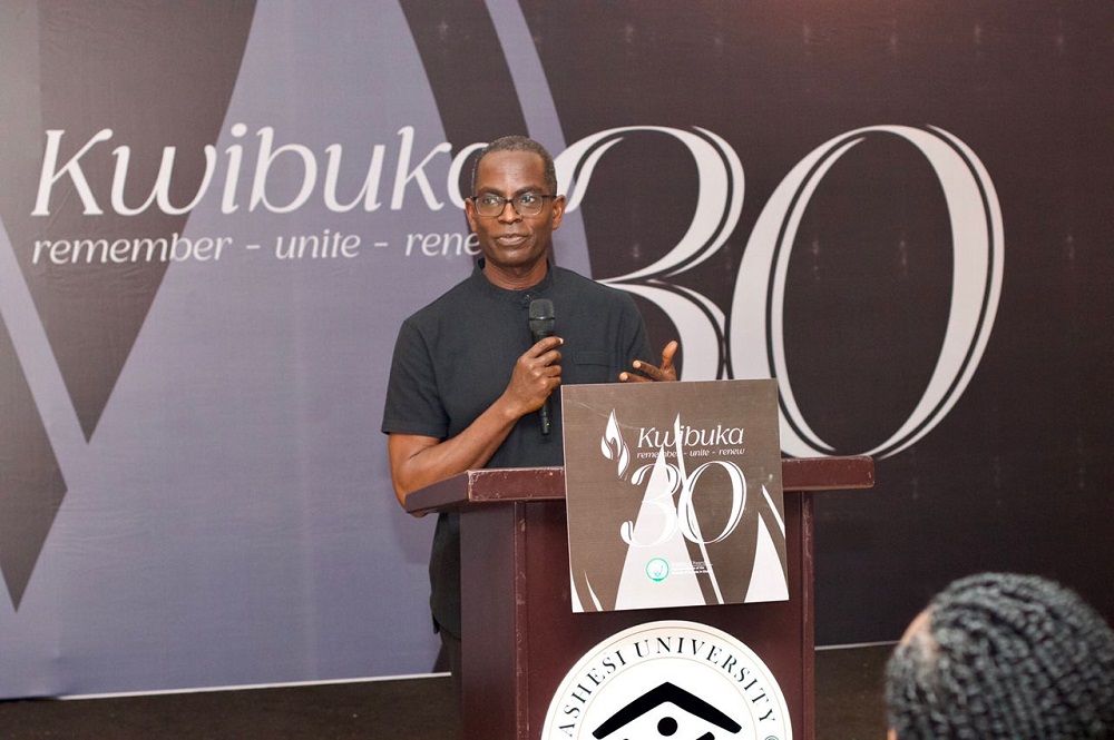 Perezida wa Ashesi University, Dr Patrick Awuah, yatangaje ko inama y'ubutegetsi yafashe icyemezo cyo kubaka uru rwibutso