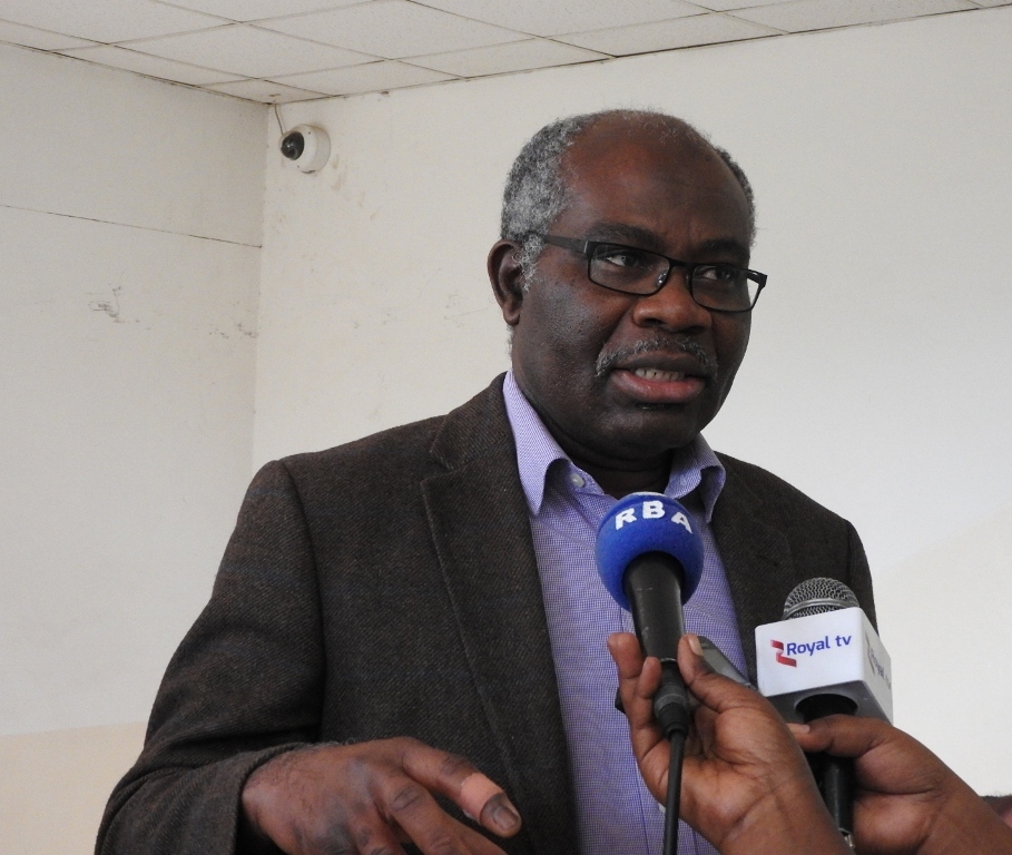 Dr Chris Oppong, inzobere mu kubaga
