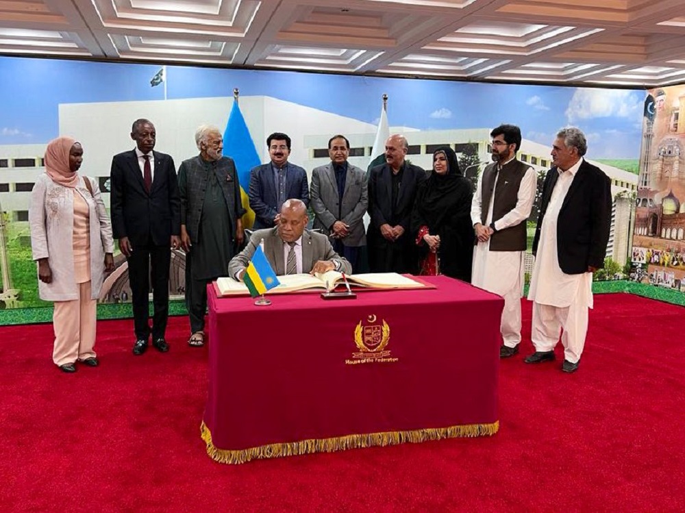 Perezida wa Sena y’u Rwanda, Dr François-Xavier Kalinda, yasoje uruzinduko rw’akazi yagiriye muri Pakistan mu gihe cy’iminsi ine