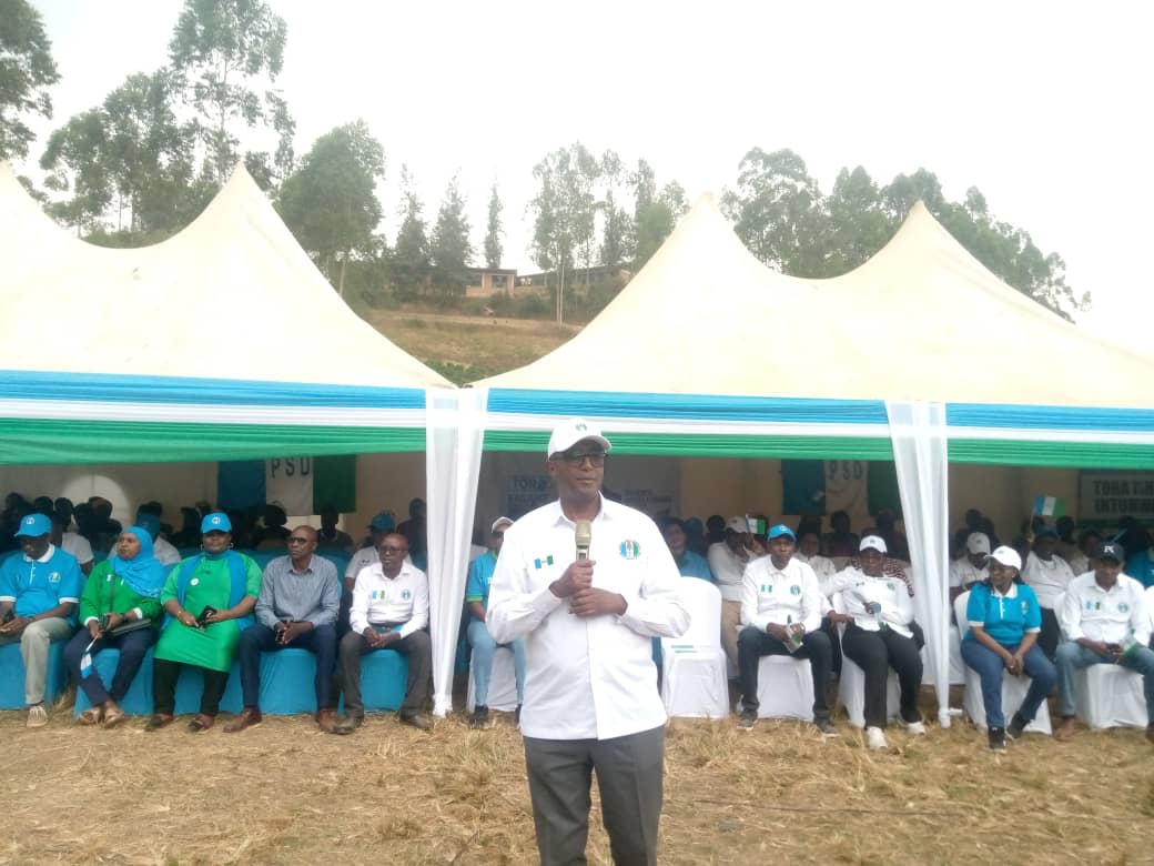 Perezida wa PSD, Dr. Vincent Biruta, yasabye abaturage gutora Paul Kagame ariko bakanatora abadepite baturutse muri iri Shyaka