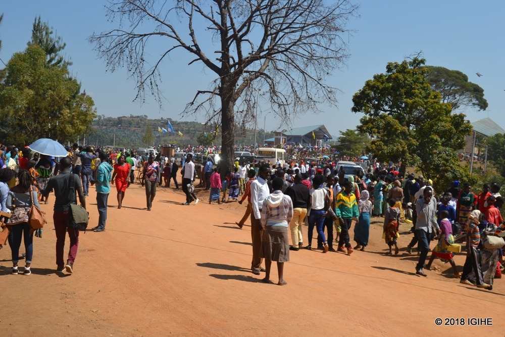 Iri sengesho ryitabiriwe n'abantu mu ngeri zinyuranye