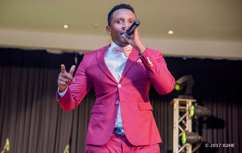 Christopher yaririmbye muri iki gitaramo
