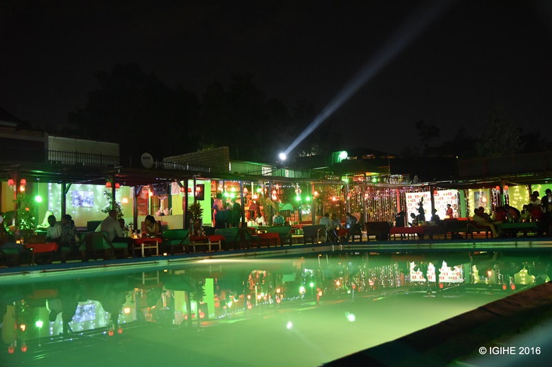 Ibi birori byabereye kuri piscine