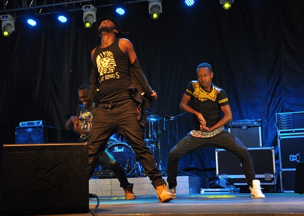 Jack B n'ababyinnyi be