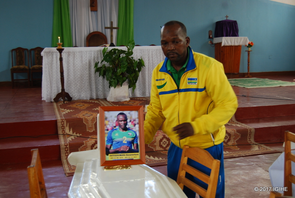 Perezida w'abafana ba Kiyovu Sports ‘Gangi’ yakiniye yamusezeyeho