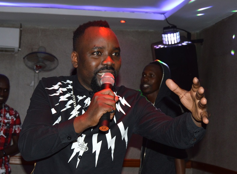 MC Tino yikomeye abatifuza ko TBB ijya muri PGGSS