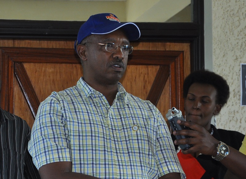 Fred Nyagenzi wari uhagarariye Bralirwa muri iki gikorwa