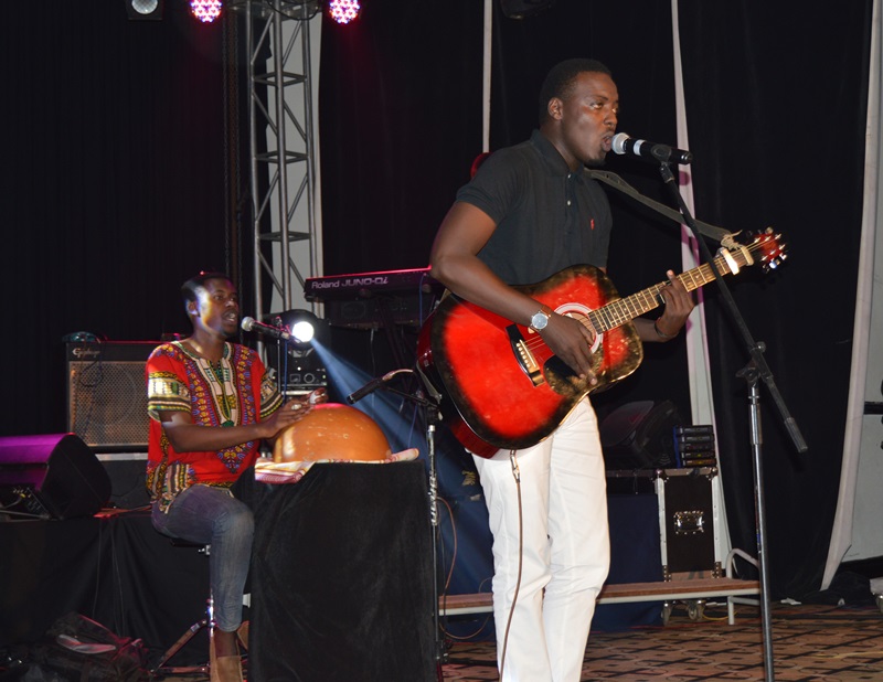 Rick Password yabimburiye Shanel muri iki gitaramo