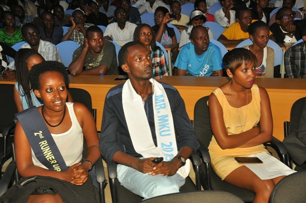 Bamwe muri ba Nyampinga b'ahandi bari baje gushyigikira abari mu marushanwa