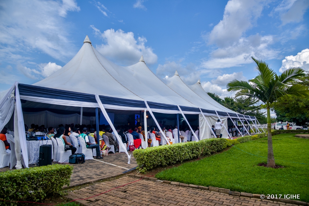 Umuhango wo kwibuka abahoze ari abakozi muri Minisiteri y’Amashuri Abanza n’Ayisumbuye, iy’Amashuri Makuru, Ubushakashatsi n’Umuco n’ibigo bitandukanye byari bizishamikiyeho witabiriwe n'abantu batandukanye