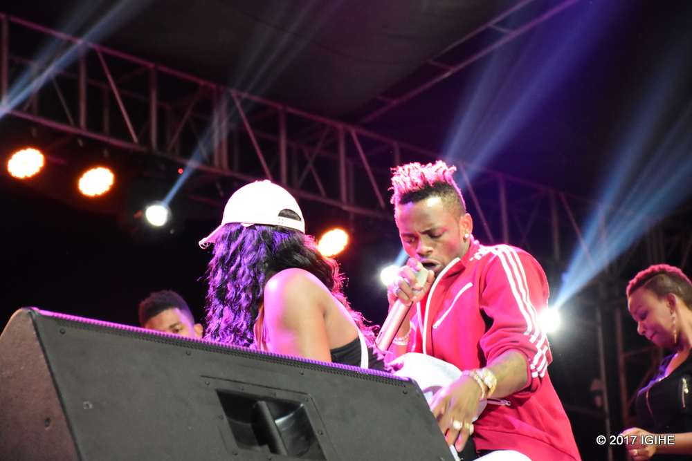 Mu ndirimbo 'Nasema Nawe' Diamond yabyinanye n'abakobwa bo mu Rwanda