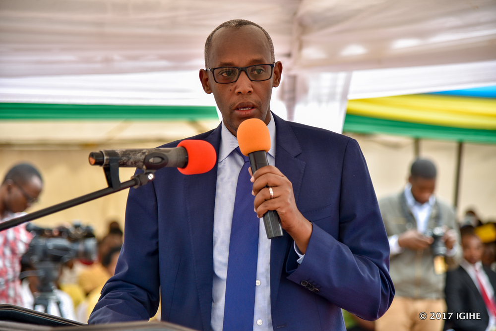 Umuyobozi mukuru wa PSF, Ruzibiza Stephen, yavuze ko abikorera bagize uruhare rugaragara mu ngengo y'imari no mu itangwa ry'imirimo ku gipimo cya 98%