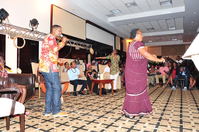 Masamba yaririmbye 'Kanjogera' benshi barizihirwa