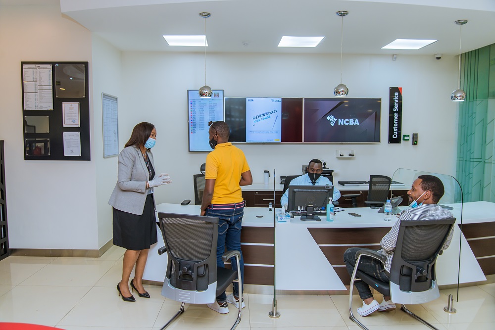 Kuva Lina Higiro yagera muri NCBA Bank Rwanda Plc afatanyije n'abo bakorana bamaze kuyigeza kuri byinshi