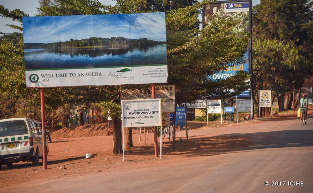Inzira yinjira muri Pariki y'Igihugu y'Akagera isanzwe mu Karere ka Kayonza