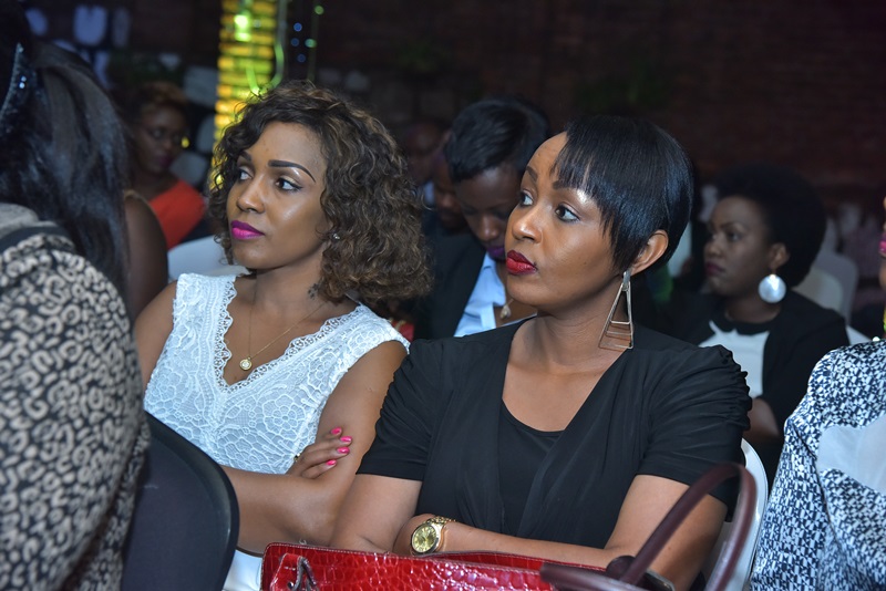 Umurerwa yinjiye mu itangazamakuru mu 2000 aritangirira kuri Televiziyo Rwanda