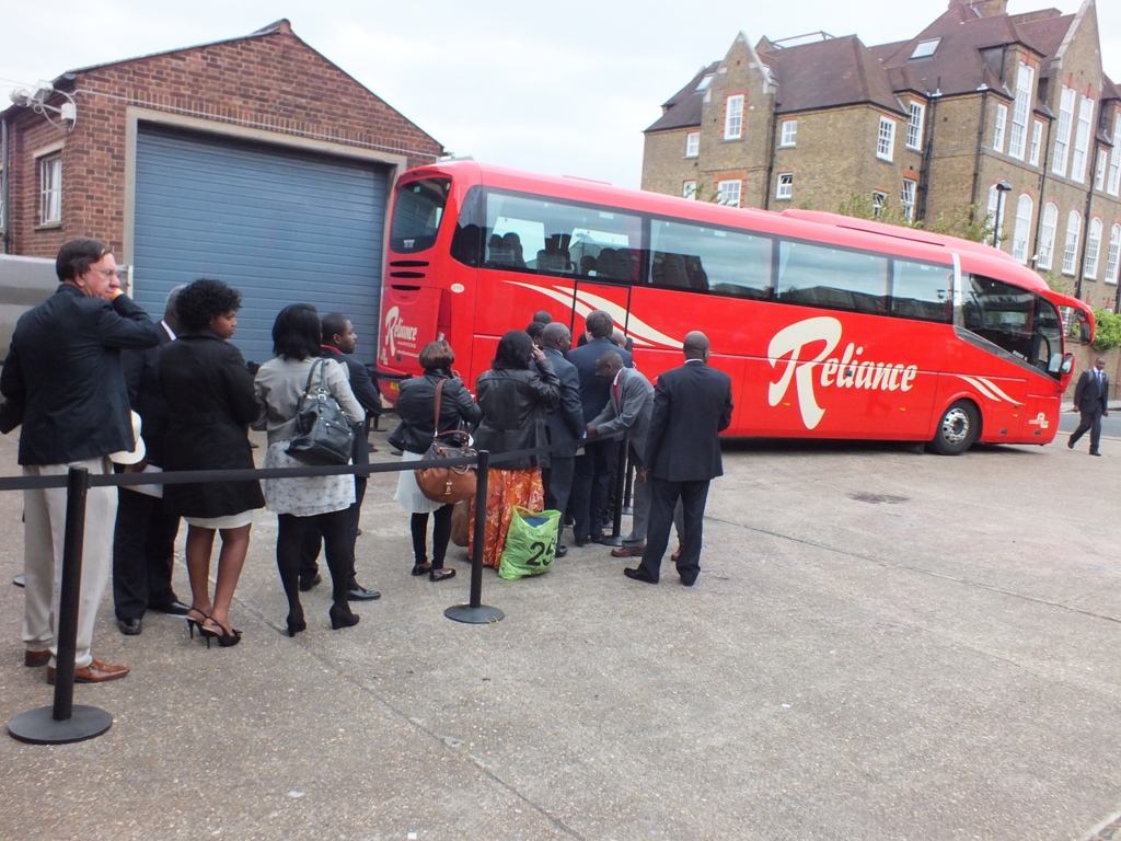 Abamaraga kwiyandikishiriza mu burengerazuba bwa London berekezaga mu Burasirazuba bw'uyu mujyi ahari kubera iki gikorwa