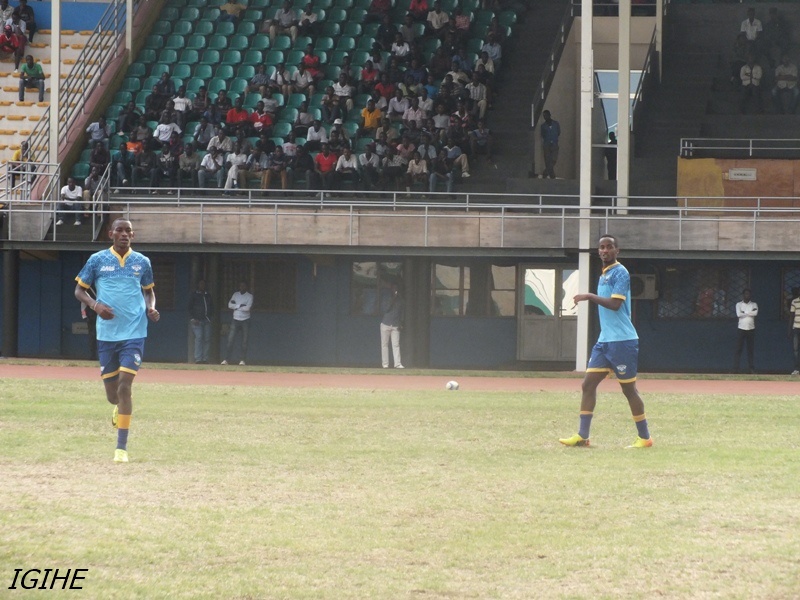 Hagati: Mugiraneza Jean Baptiste na Mukunzi Yannick