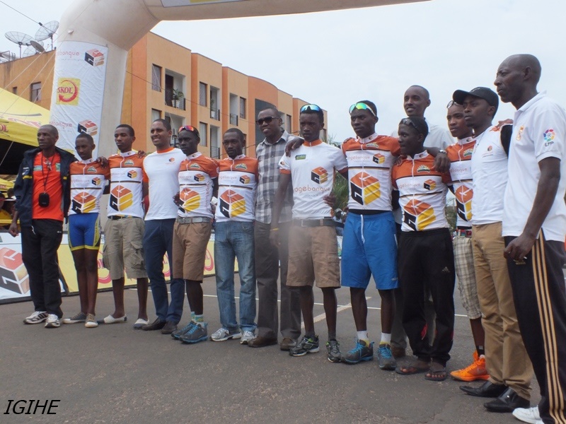 COGEBANQUE yatangiye gutera inkunga ikipe y'i Rwamagana ya Les Amis Sportifs