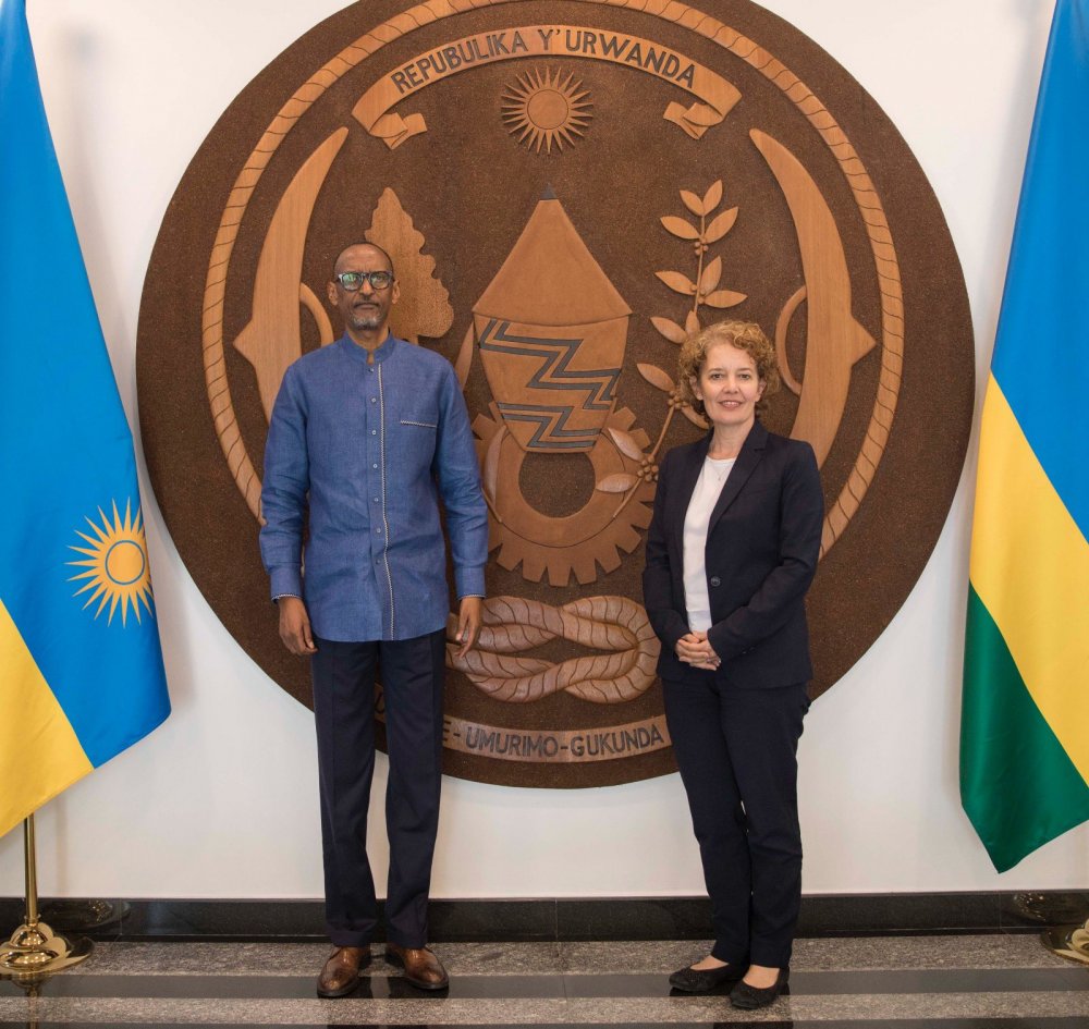 Jo Lomas wari uhagarariye u Bwongereza mu Rwanda aherutse gusezera kuri Perezida Kagame
