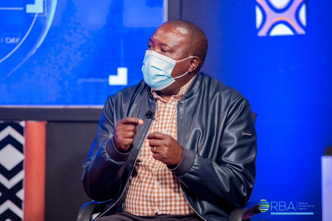 Minisitiri Gatabazi yavuze ko abaturage bazakomeza gufashwa kubona ibiribwa muri iyi minsi yongerewe kuri Guma mu Rugo
